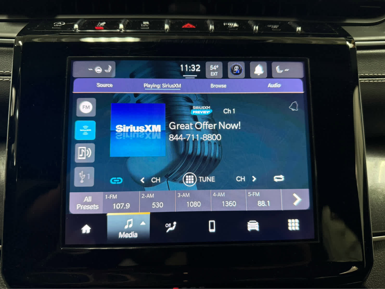 Used 2021 Jeep Grand Cherokee L Laredo AWD/4WD image 15