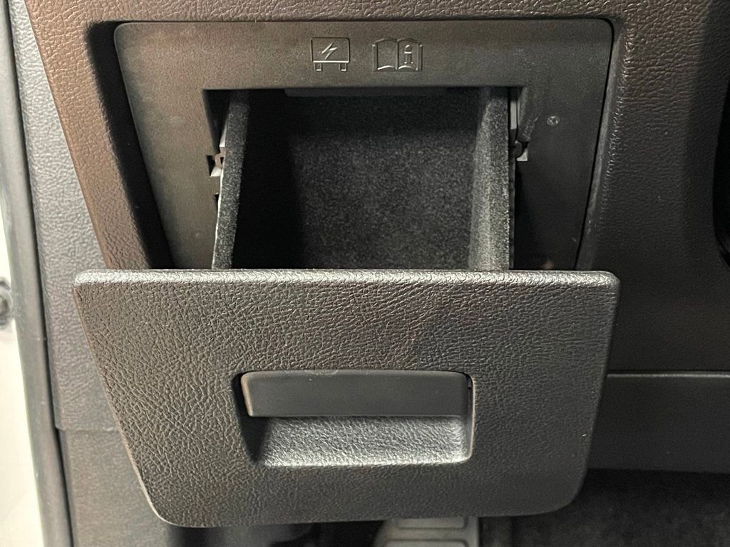 Used 2015 Ford Edge SEL w/ Equipment Group 201A image 39