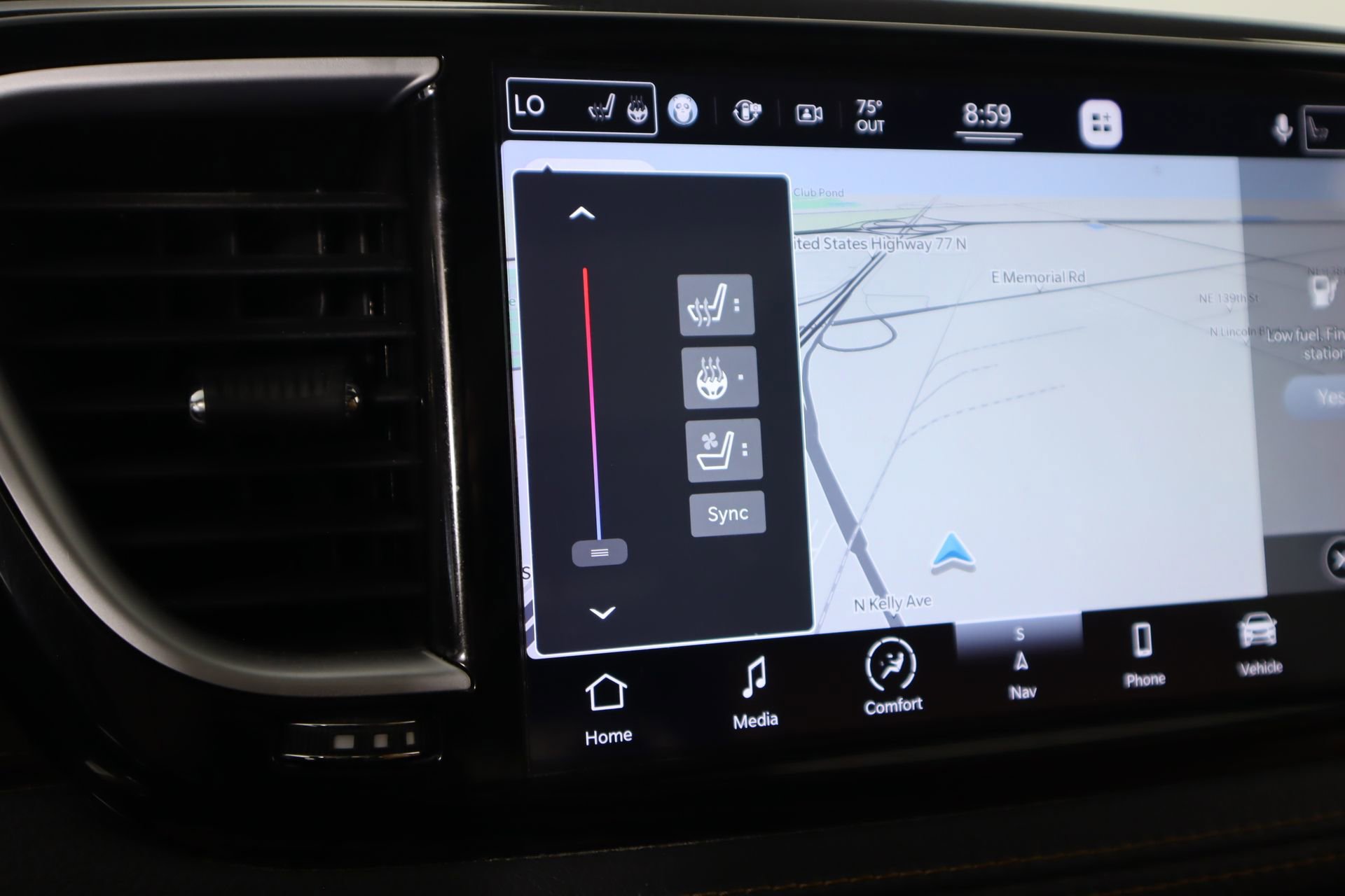 Used 2021 Chrysler Pacifica Pinnacle image 8