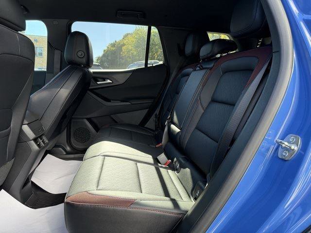 New 2026 Chevrolet Equinox RS w/ LPO, Floor Liner Package image 19