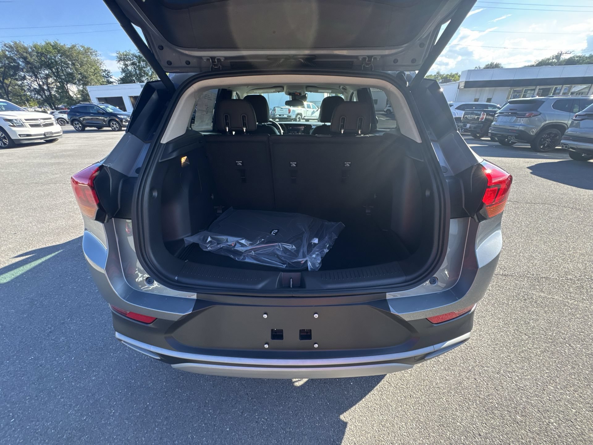 New 2026 Buick Encore GX Preferred w/ Comfort Package AWD/4WD image 19