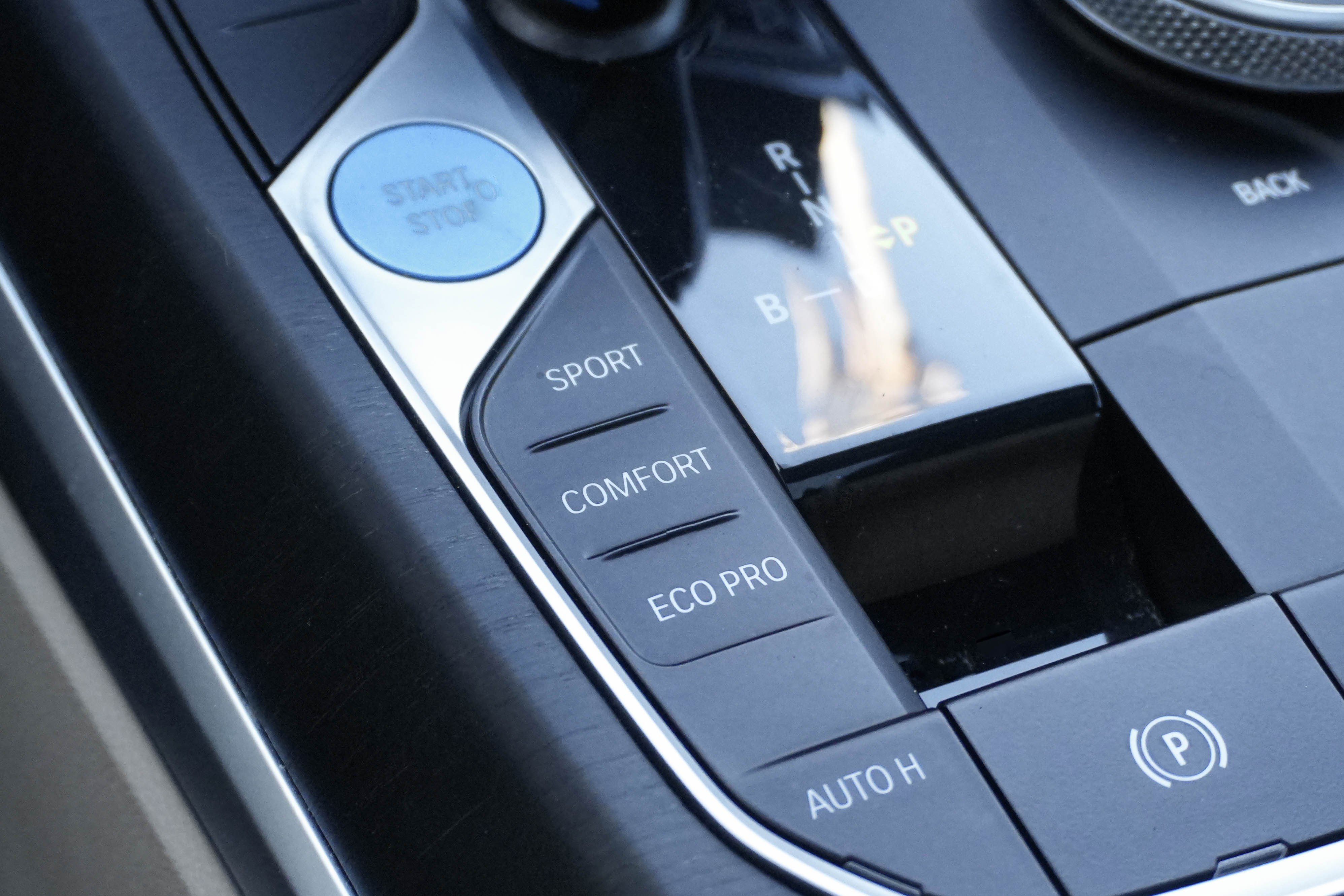 Certified 2023 BMW i4 eDrive40 image 28