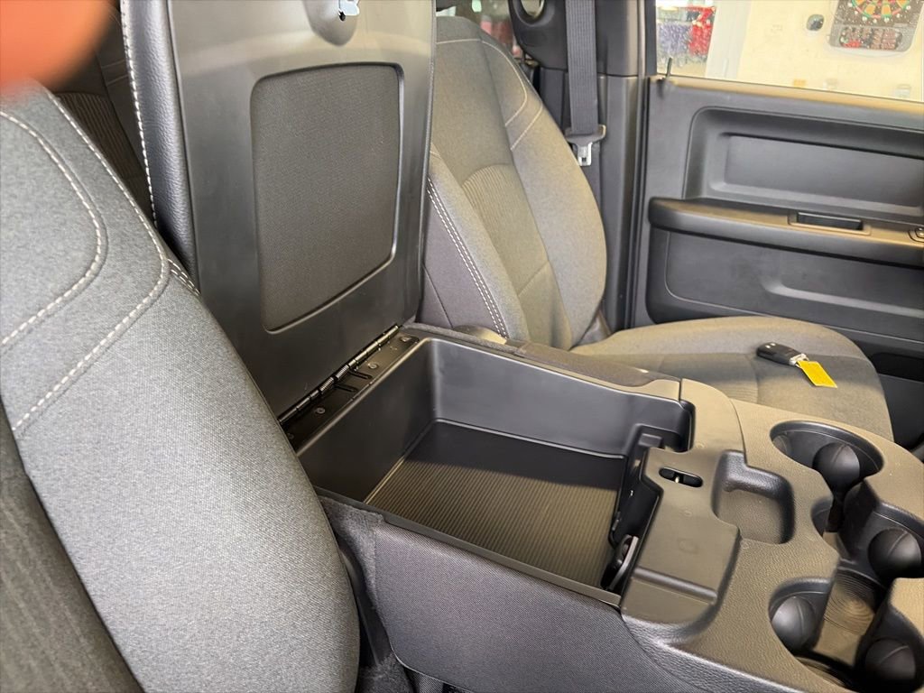 Used 2024 RAM 3500 Tradesman w/ Towing Technology Group image 32