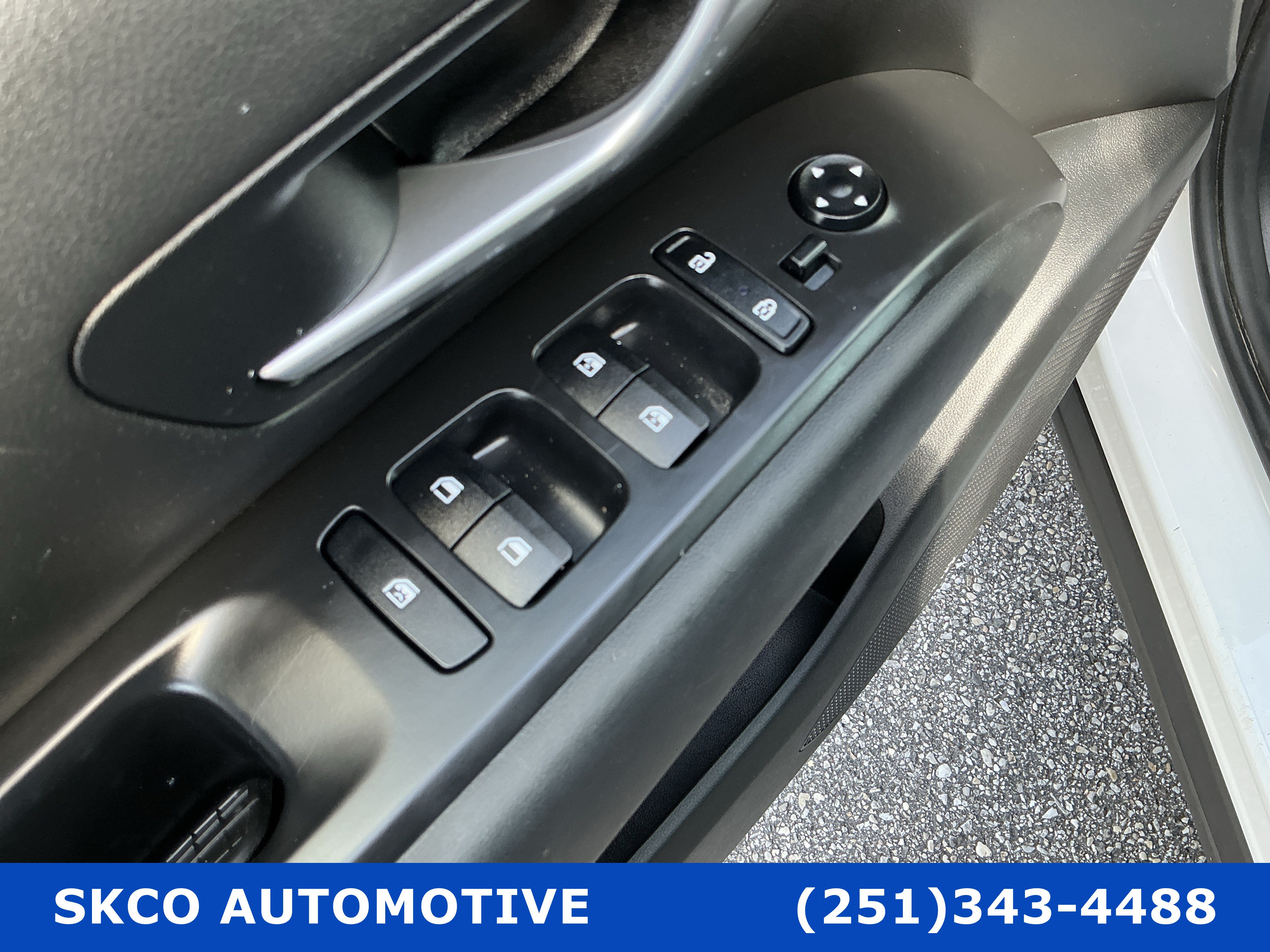 Used 2023 Hyundai Santa Cruz SEL Premium AWD/4WD image 22