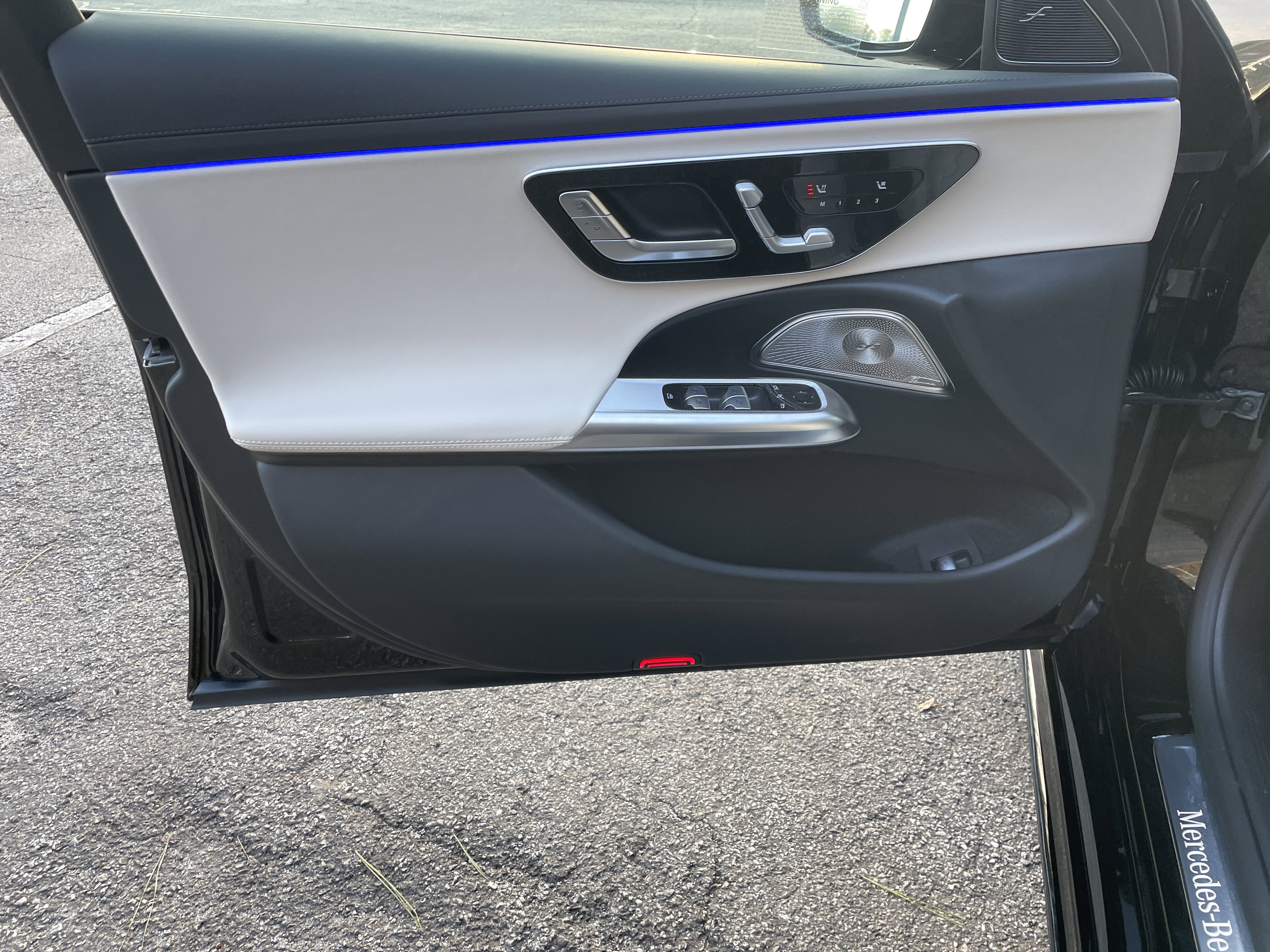 New 2026 Mercedes-Benz E 450 4MATIC Sedan image 17