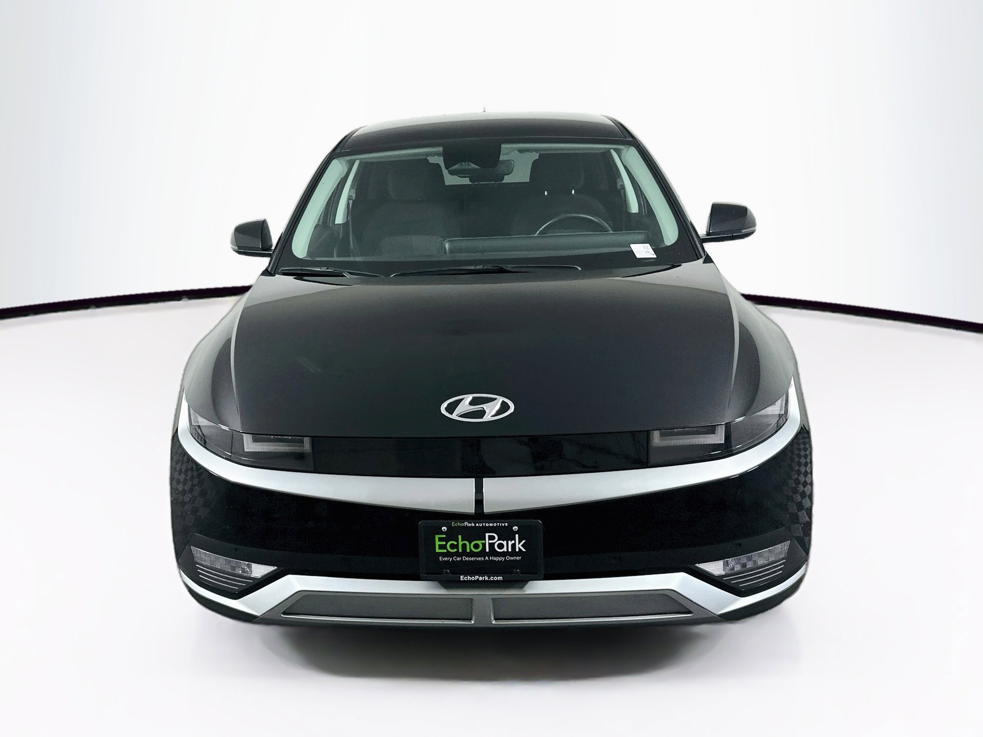 Used 2024 Hyundai Ioniq 5 SEL RWD image 2