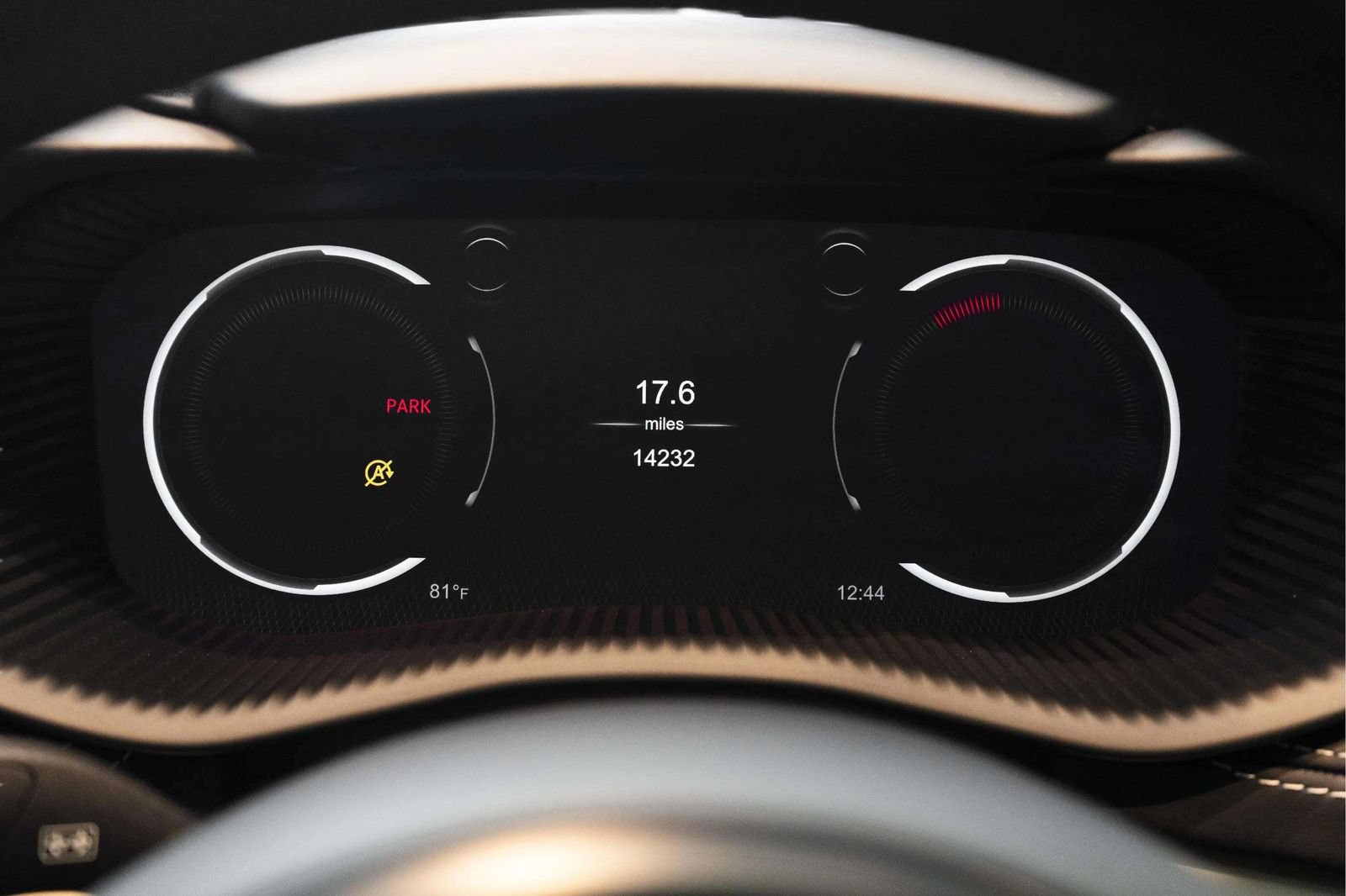 Used 2024 Aston Martin DBX AWD/4WD image 29