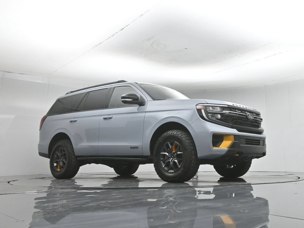 Certified 2025 Ford Expedition Tremor AWD/4WD image 4