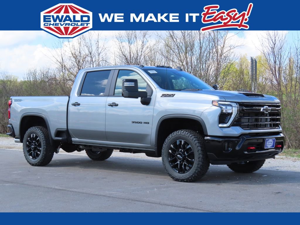 New 2026 Chevrolet Silverado 3500 LT w/ Trail Boss Package