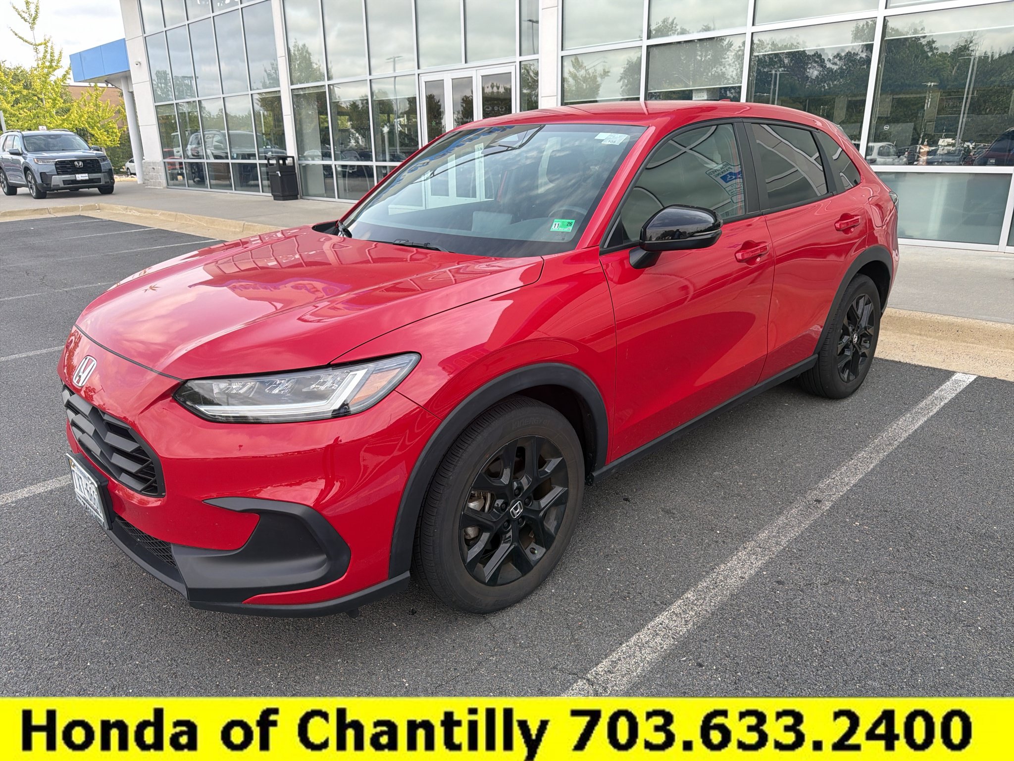 Certified 2025 Honda HR-V Sport image 1