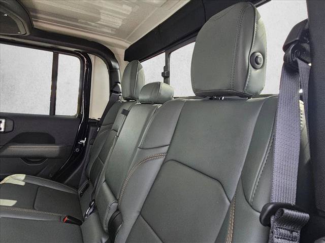 New 2026 Jeep Gladiator Mojave AWD/4WD image 15