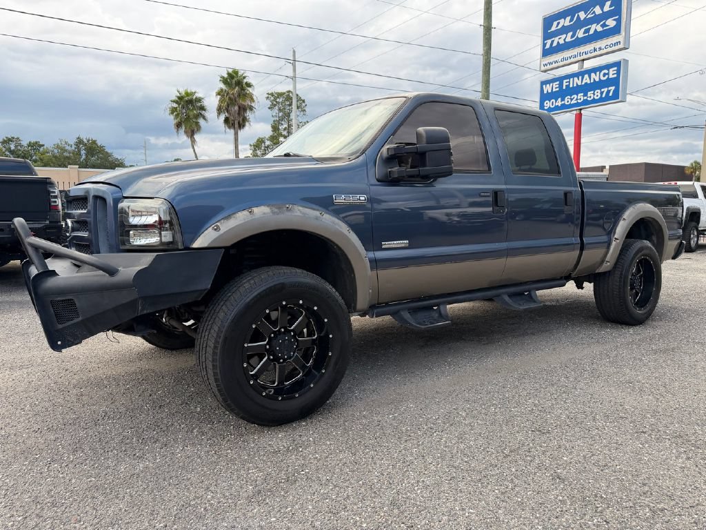 Used 2006 Ford F250 XLT AWD/4WD image 2