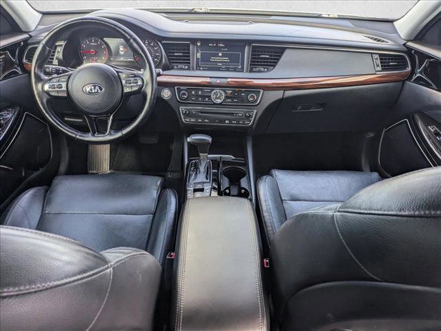 Used 2017 Kia Cadenza Technology image 19