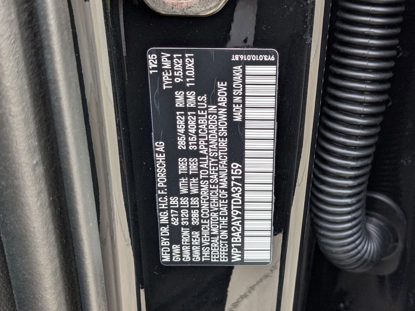 New 2026 Porsche Cayenne Coupe image 30