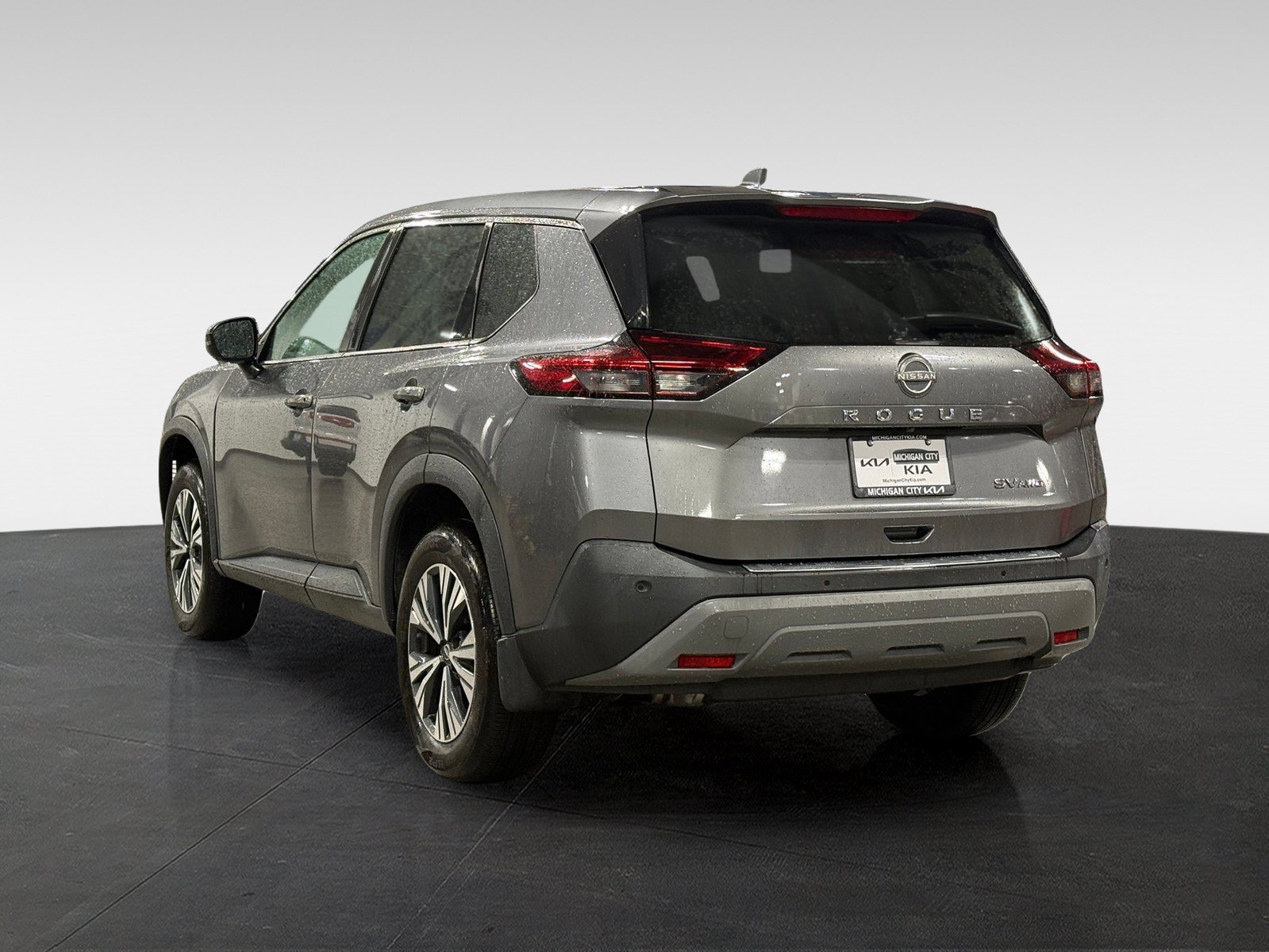 Used 2022 Nissan Rogue SV AWD/4WD image 7
