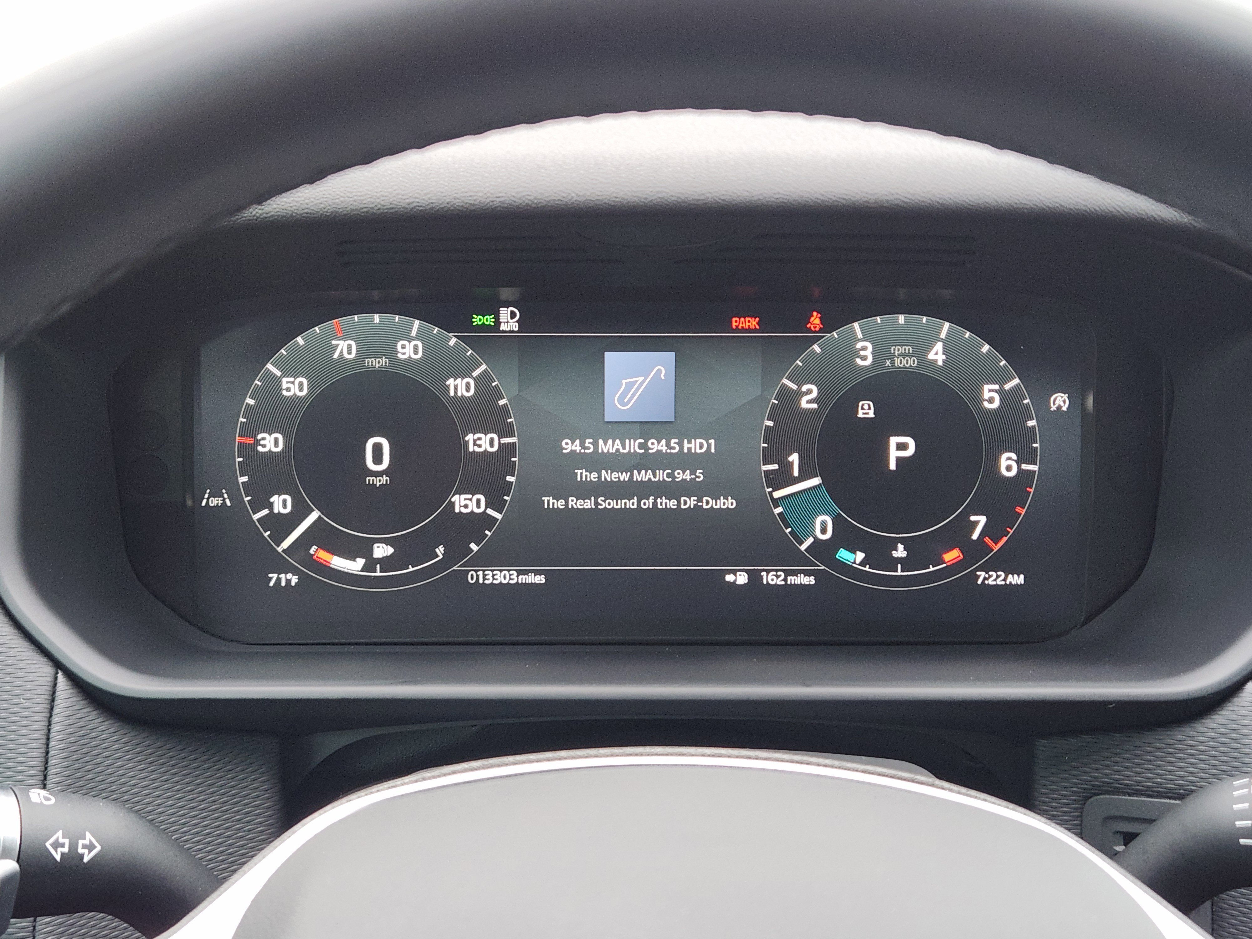 Certified 2025 Land Rover Discovery Dynamic SE AWD/4WD image 17