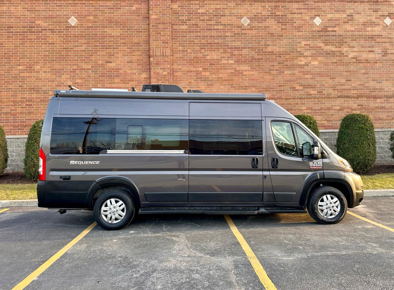 Used 2021 RAM ProMaster 3500 w/ Convenience Group image 11