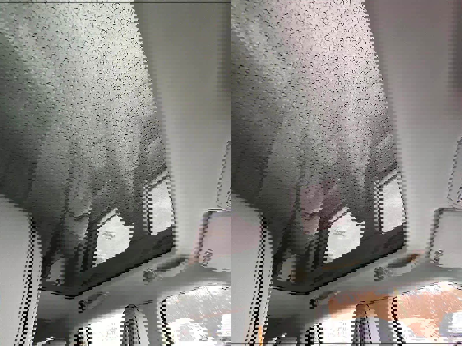 Used 2023 Rivian R1S Adventure image 23