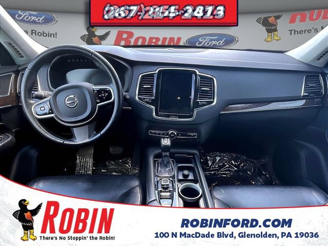 Used 2016 Volvo XC90 T6 Momentum w/ Momentum Plus Package AWD/4WD image 9