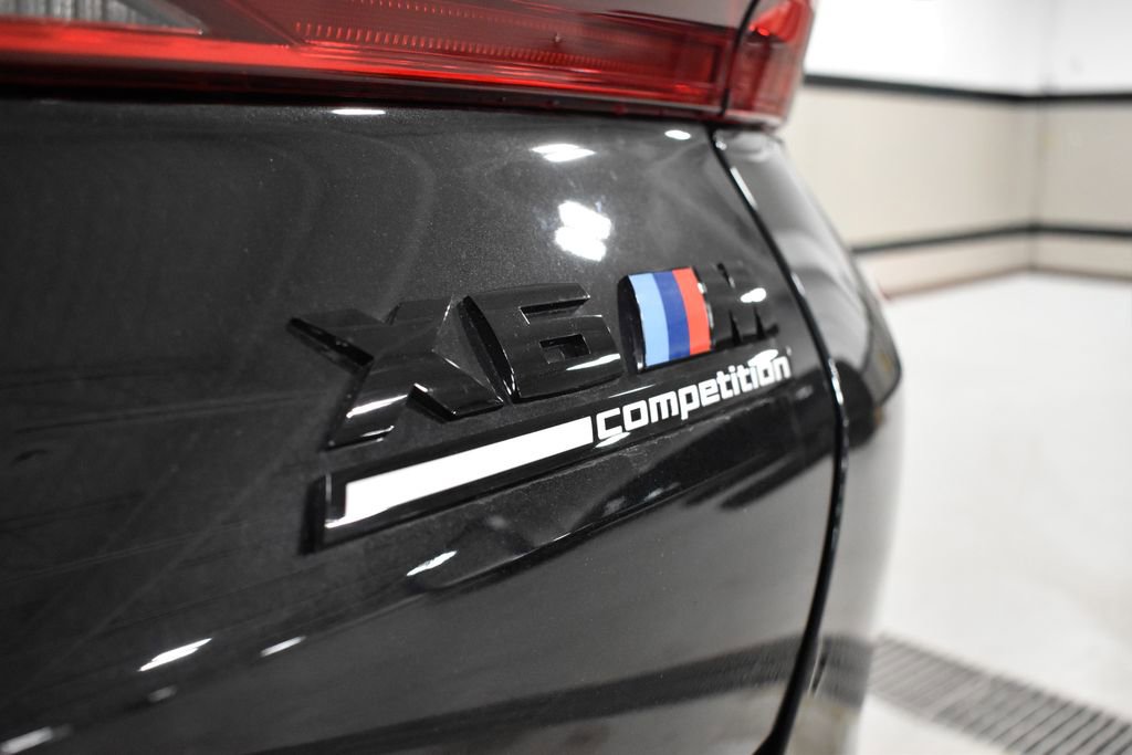 Used 2026 BMW X6 M Competition w/ Executive Package AWD/4WD image 16