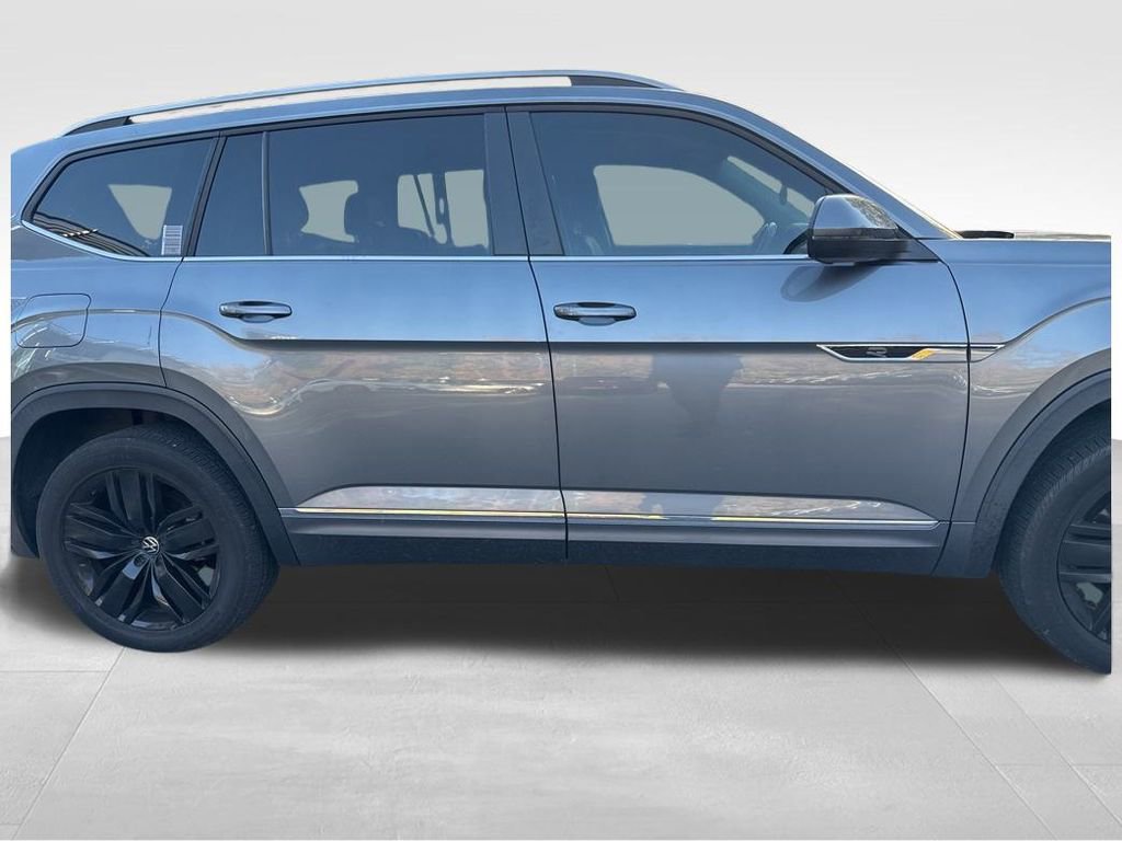 Used 2021 Volkswagen Atlas SEL R-Line image 9