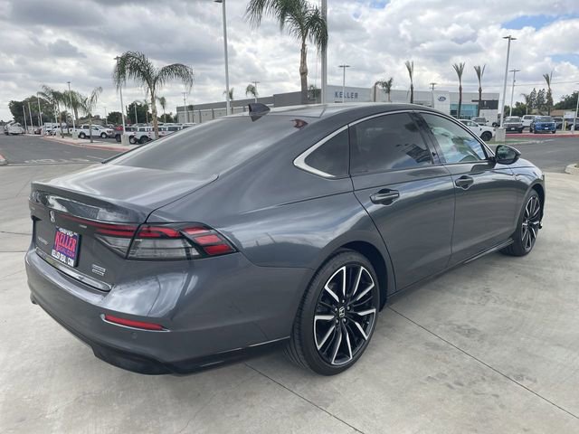 Used 2024 Honda Accord Touring image 8