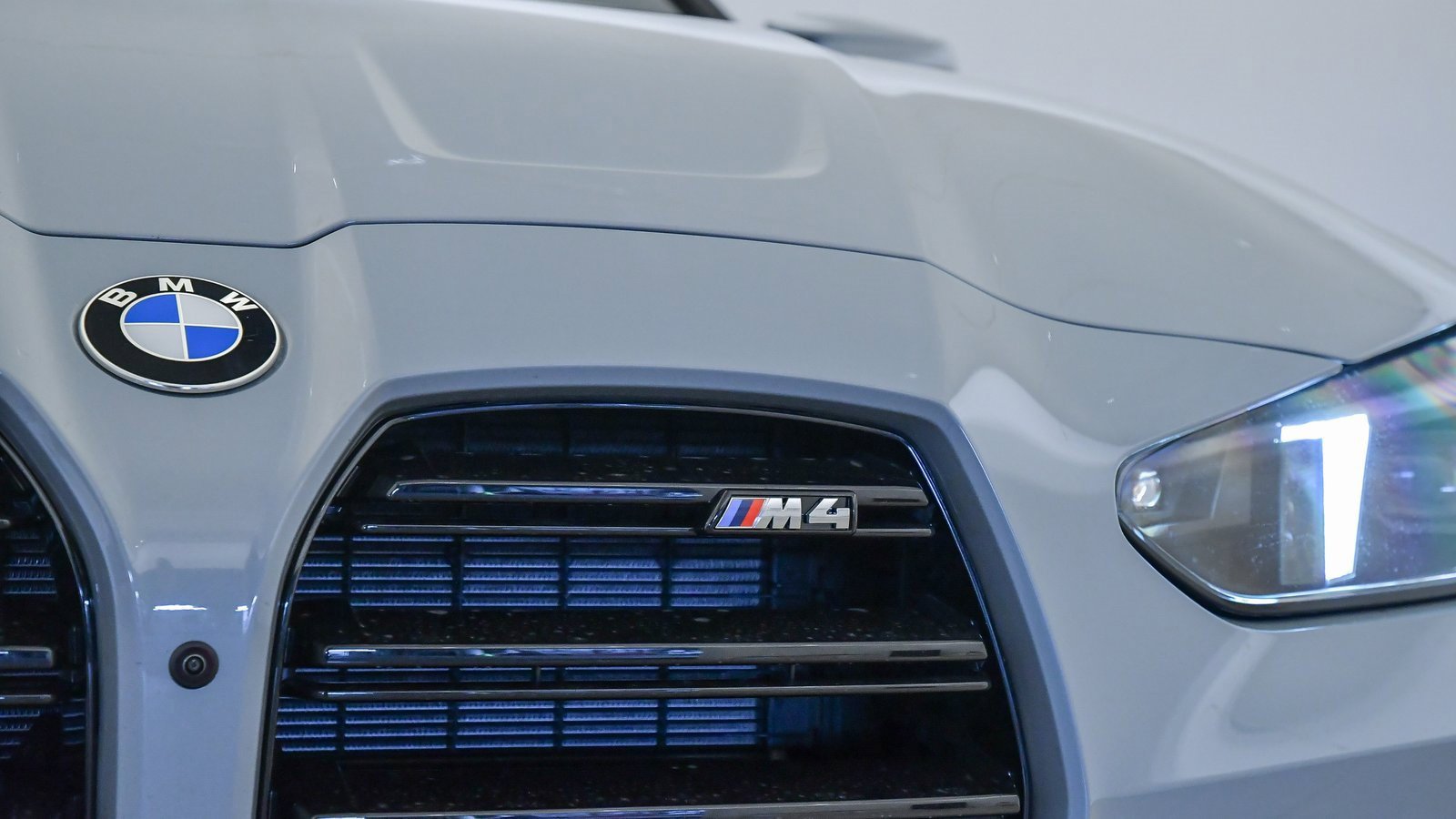 New 2025 BMW M4 Coupe w/ Parking Assistance Package image 9