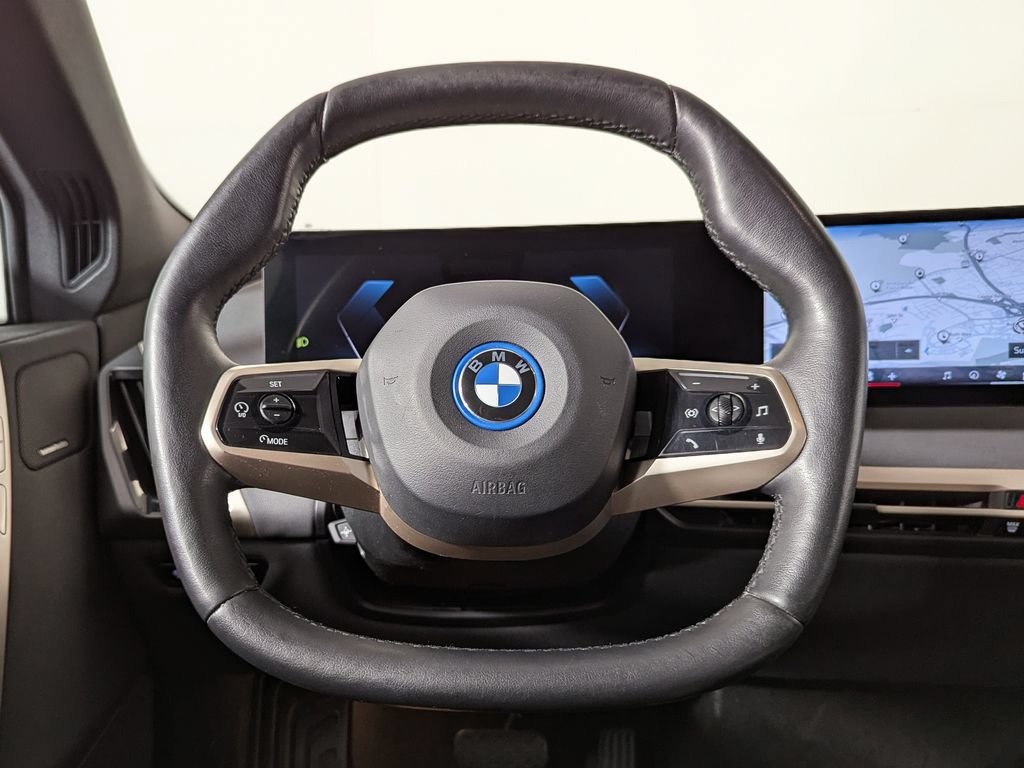 Certified 2024 BMW iX xDrive50 w/ Sport Package AWD/4WD image 28