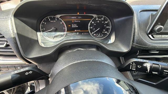 Used 2023 Nissan Rogue SV AWD/4WD image 19