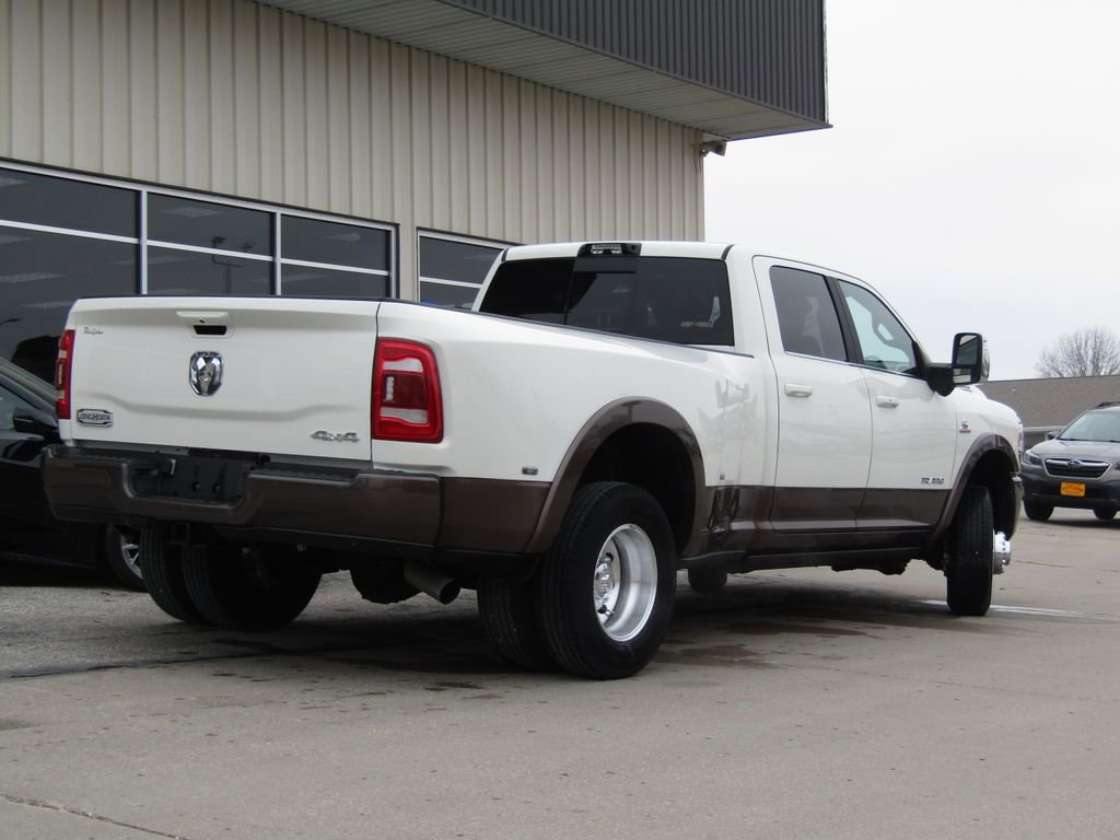 Used 2024 RAM 3500 Limited w/ Safety Group image 3