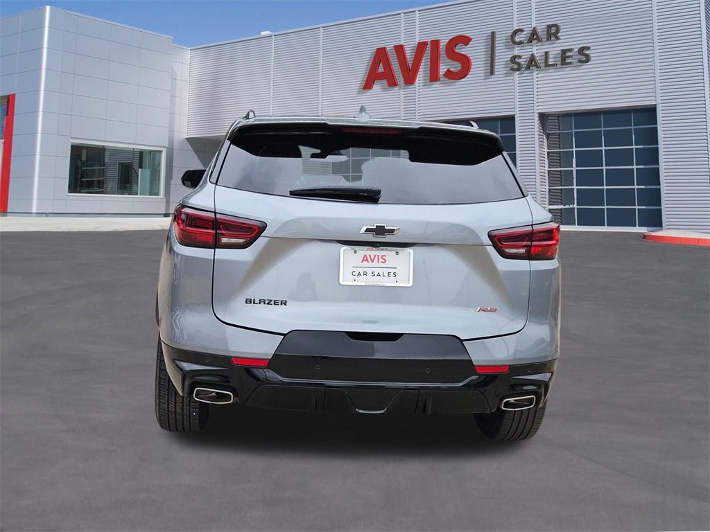 Used 2025 Chevrolet Blazer RS image 5