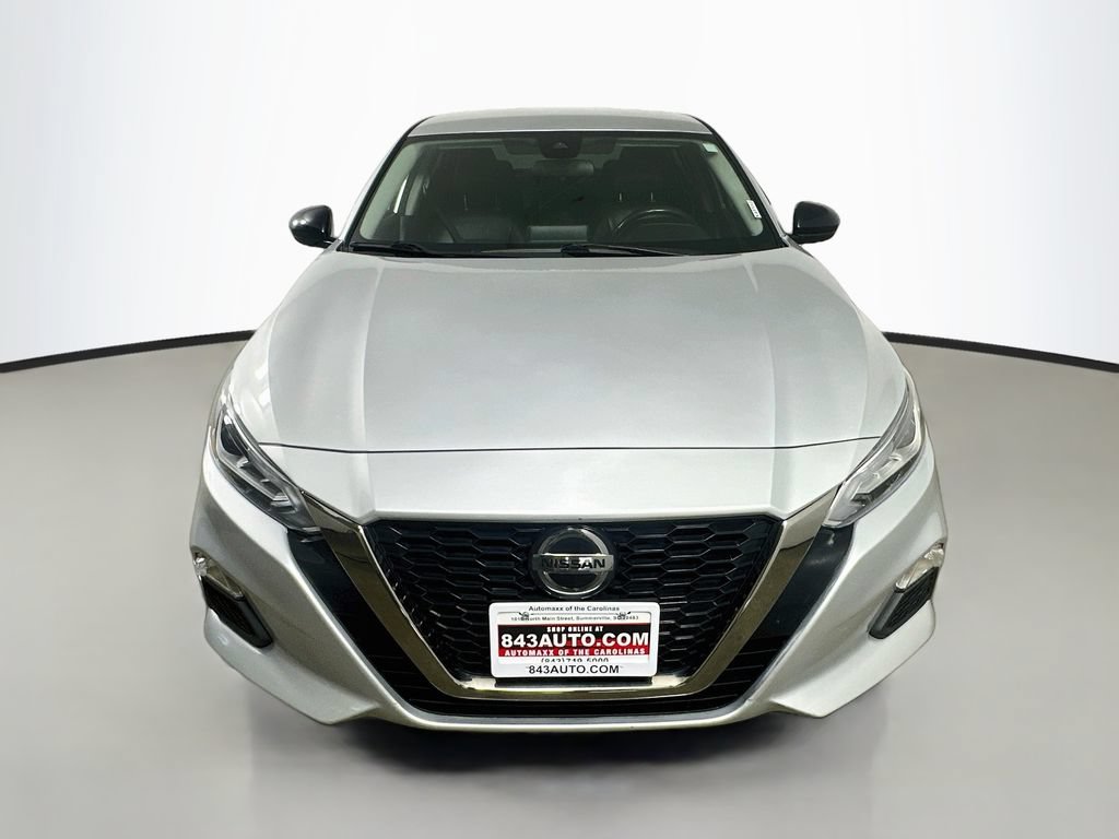 Used 2022 Nissan Altima 2.5 SR FWD image 2