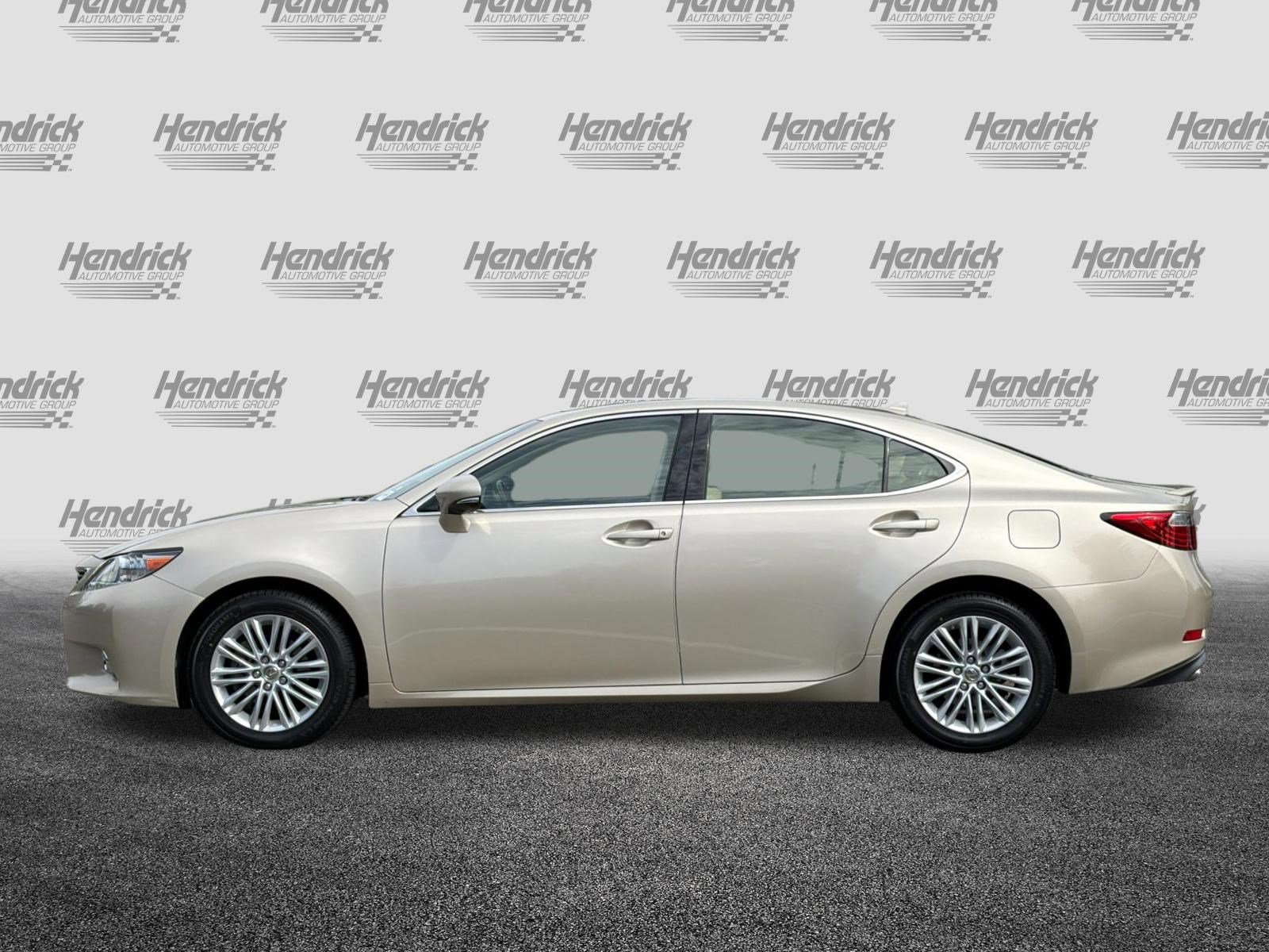 Used 2014 Lexus ES 350 w/ Premium Package FWD image 8