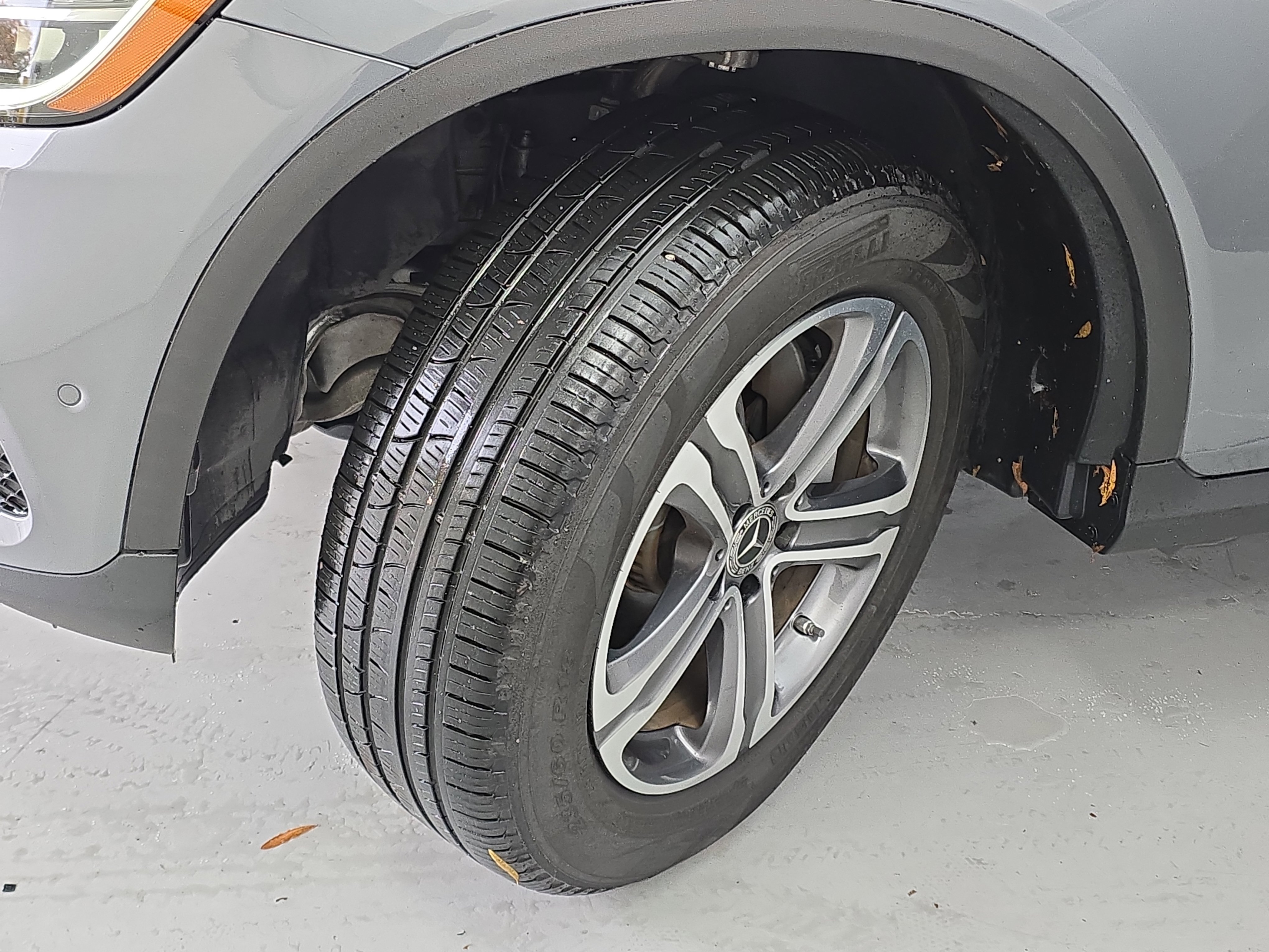 Certified 2021 Mercedes-Benz GLC 300 w/ Premium Package image 33