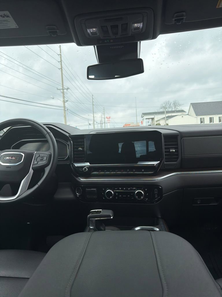 Used 2024 GMC Sierra 1500 SLT w/ SLT Premium Plus Package image 22