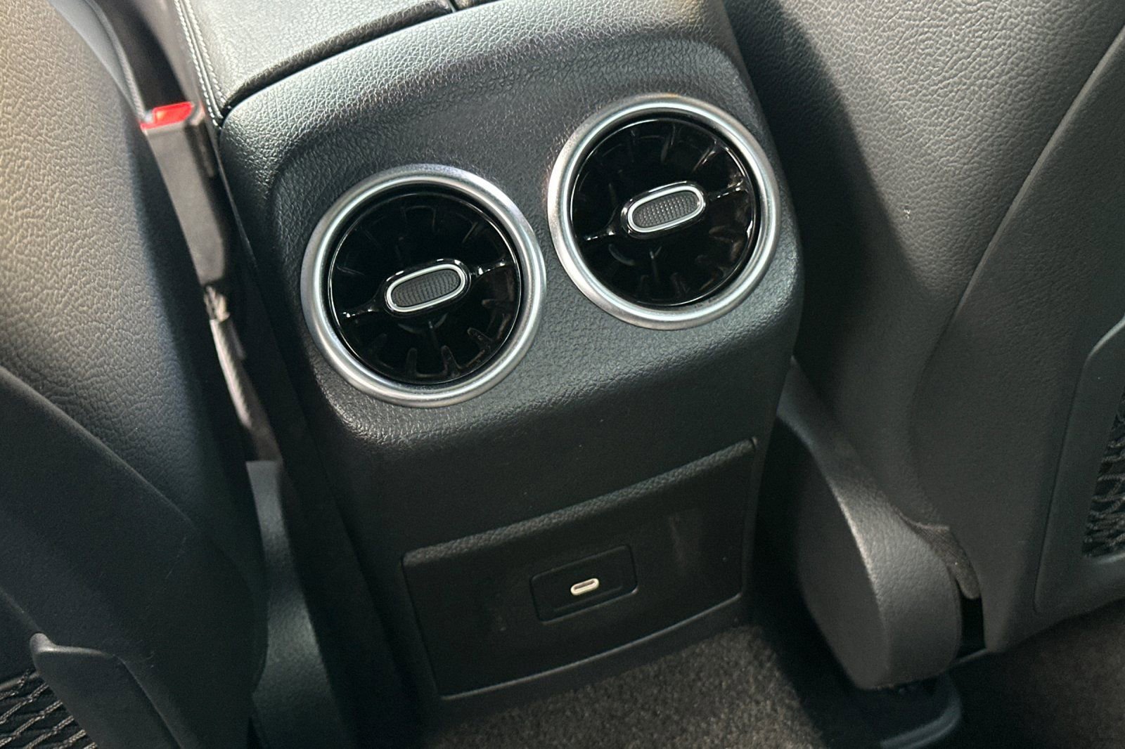 Certified 2024 Mercedes-Benz CLA 45 AMG 4MATIC image 32