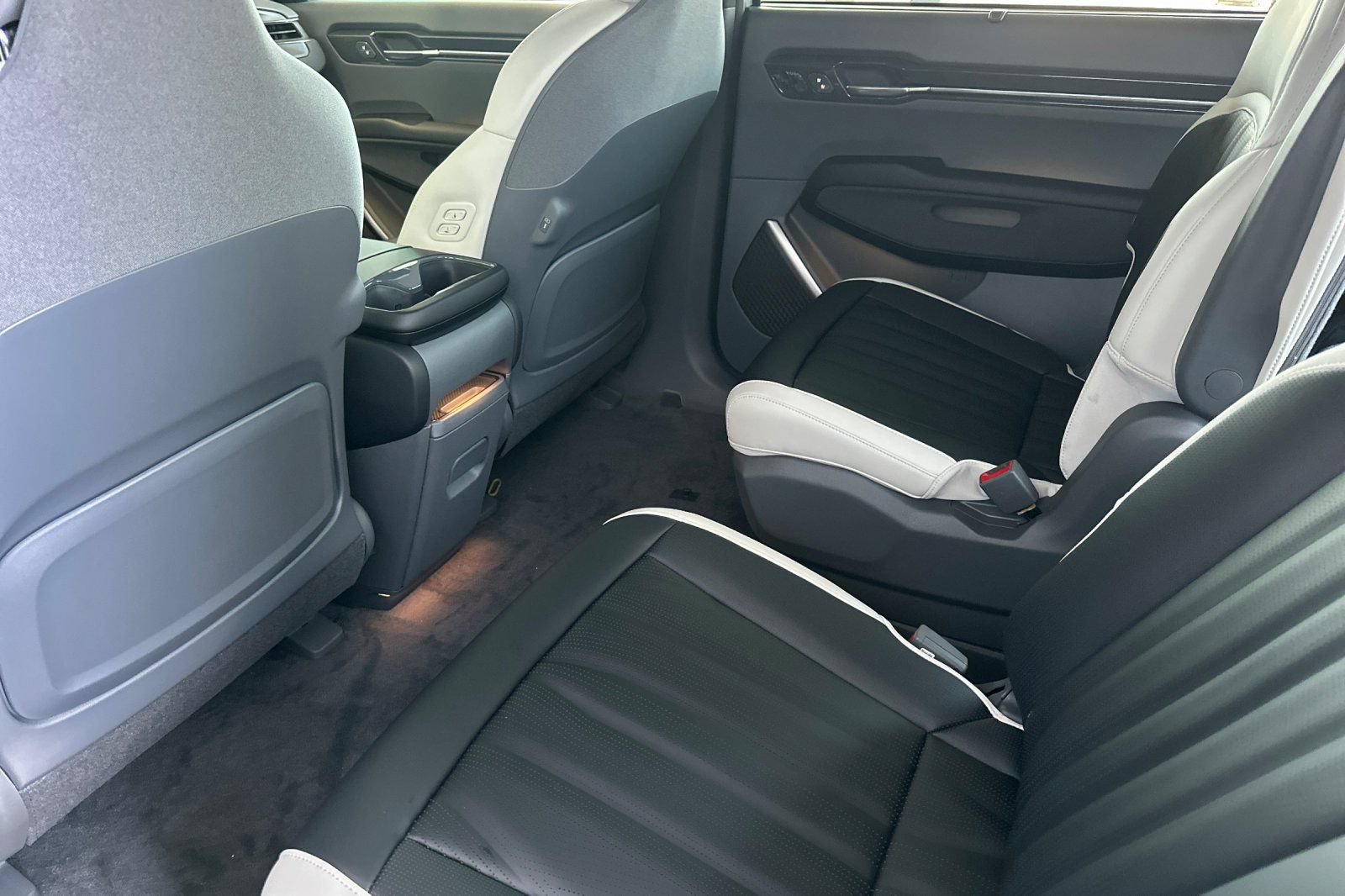 New 2026 Kia EV9 GT-Line AWD/4WD image 11