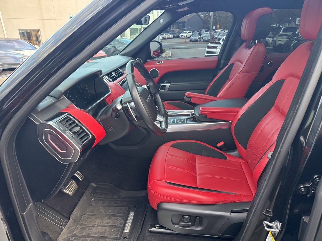 Used 2022 Land Rover Range Rover Sport HSE Dynamic image 16