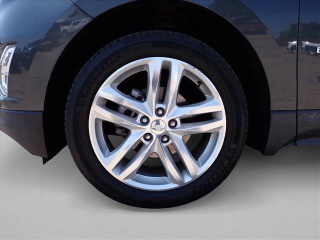 Used 2018 Chevrolet Equinox Premier AWD/4WD image 7