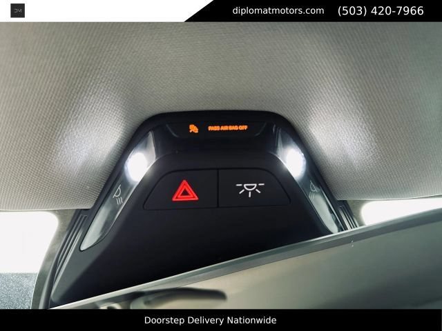 Used 2025 Lucid Air Pure RWD image 40