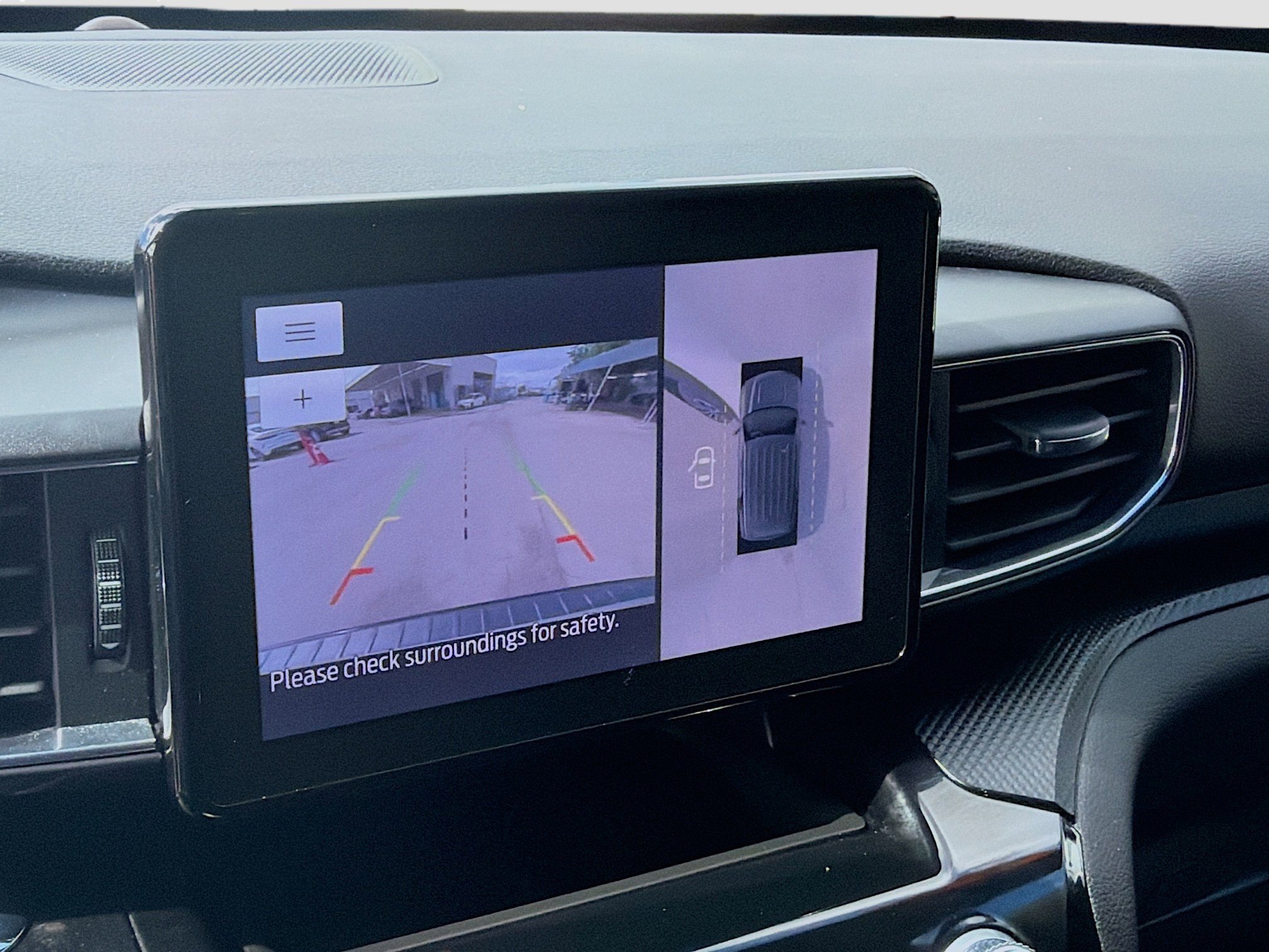 Used 2023 Ford Explorer ST-Line w/ Class IV Trailer Tow Package image 13