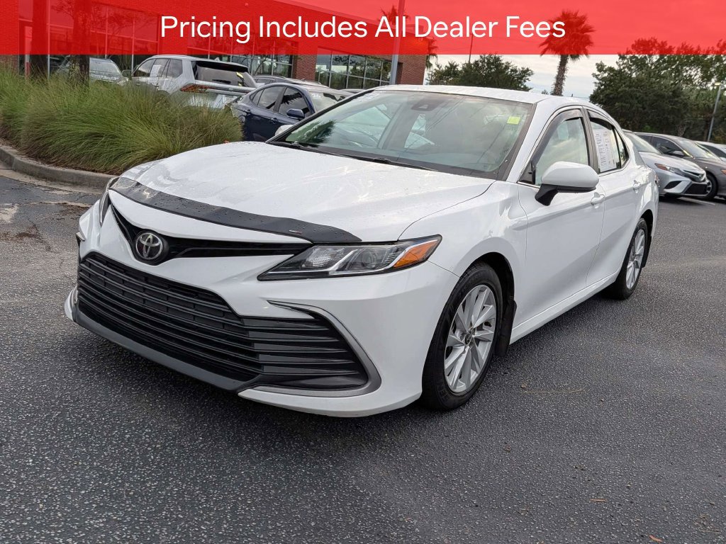 Used 2022 Toyota Camry LE FWD image 9