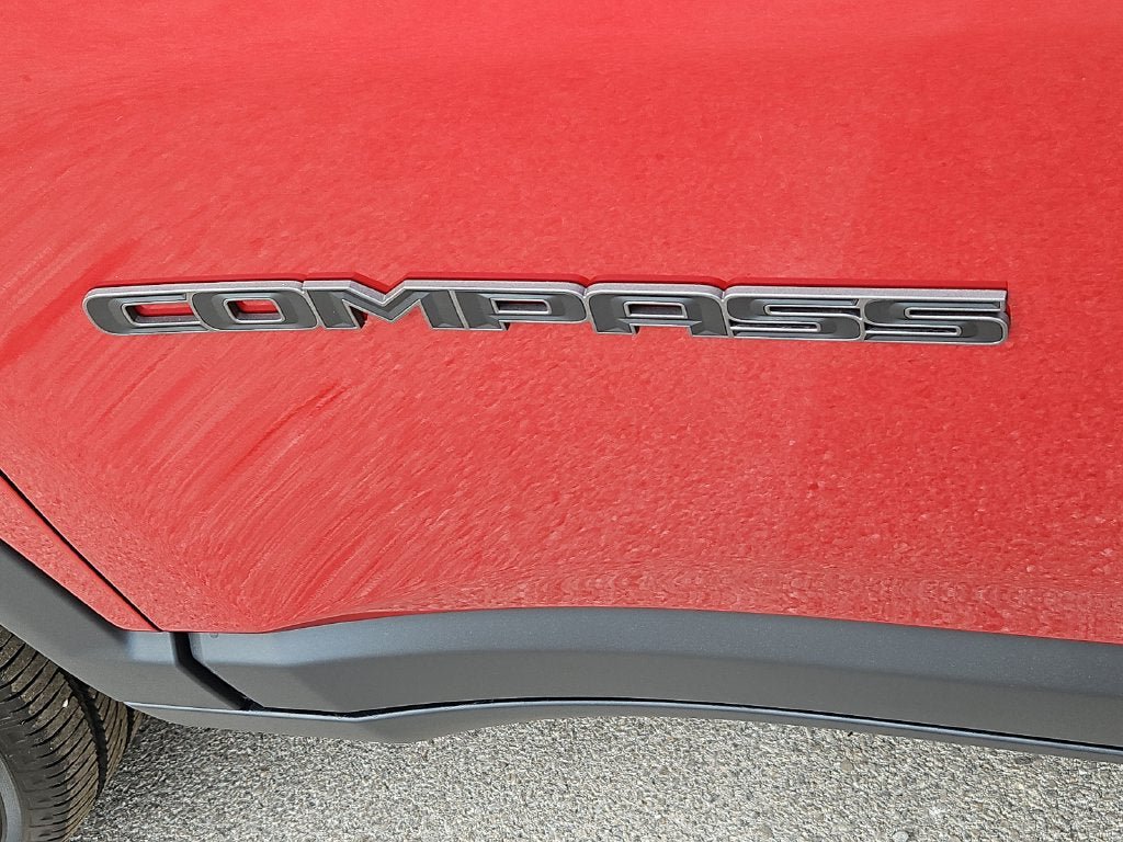 New 2027 Jeep Compass Latitude AWD/4WD image 14