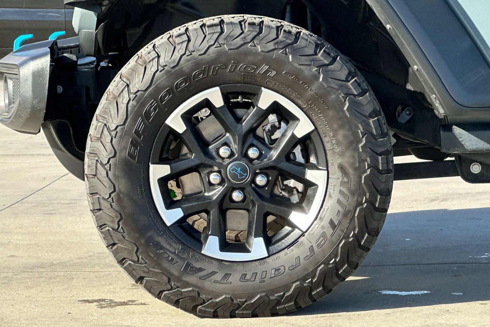 Used 2024 Jeep Wrangler Unlimited Rubicon 4xe image 25