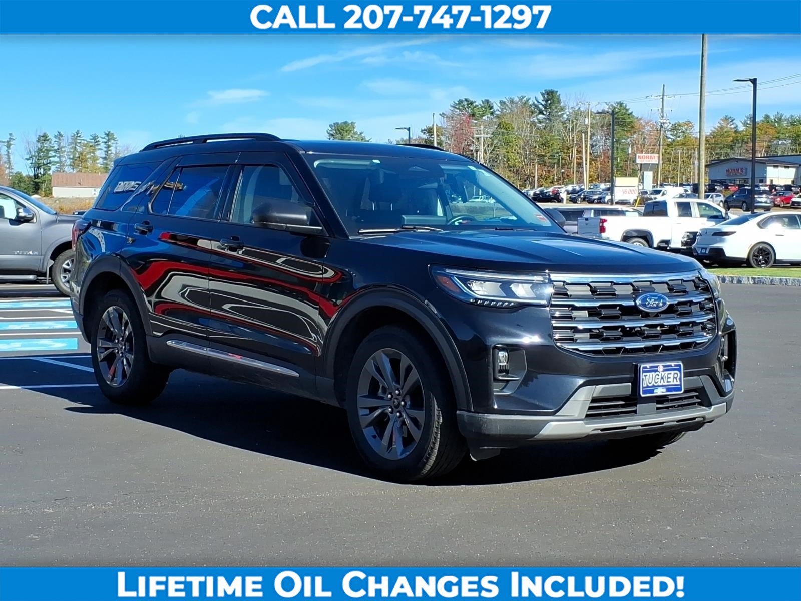 Used 2025 Ford Explorer Active w/ Active Comfort Package AWD/4WD image 3