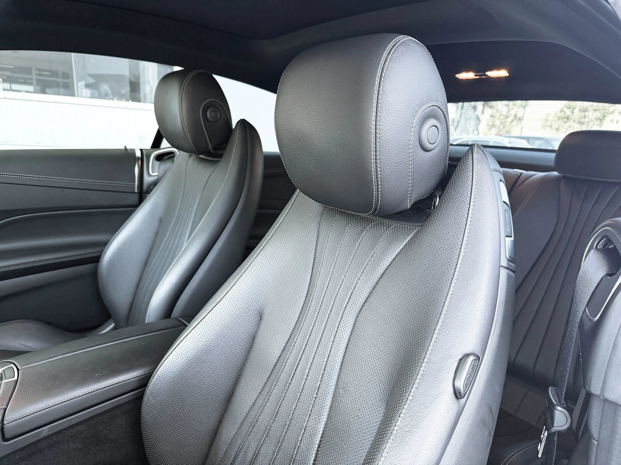 Used 2022 Mercedes-Benz E 450 4MATIC Coupe w/ AMG Line image 20