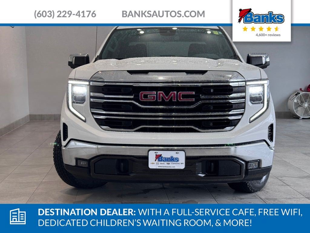 Certified 2025 GMC Sierra 1500 SLT AWD/4WD image 3