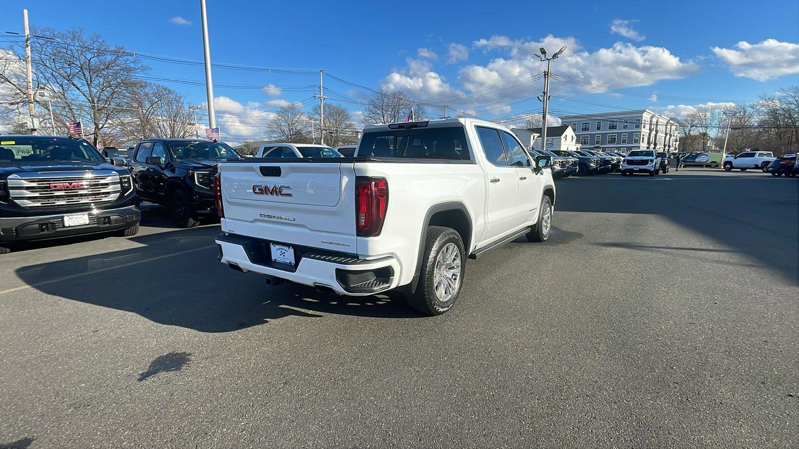 Used 2023 GMC Sierra 1500 Denali w/ Technology Package image 8