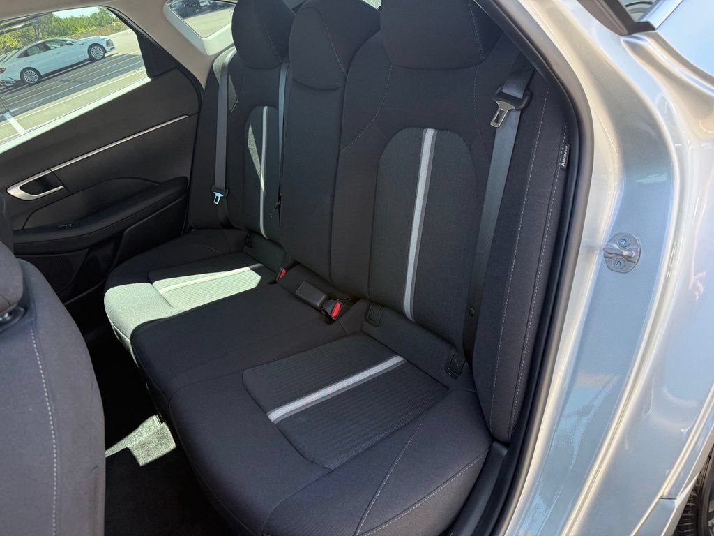 Certified 2025 Hyundai Sonata SE FWD image 22