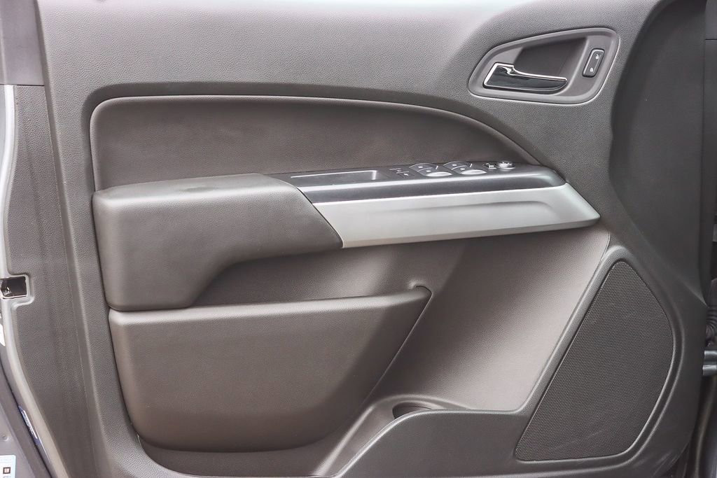 Used 2021 Chevrolet Colorado LT w/ Safety Package image 41